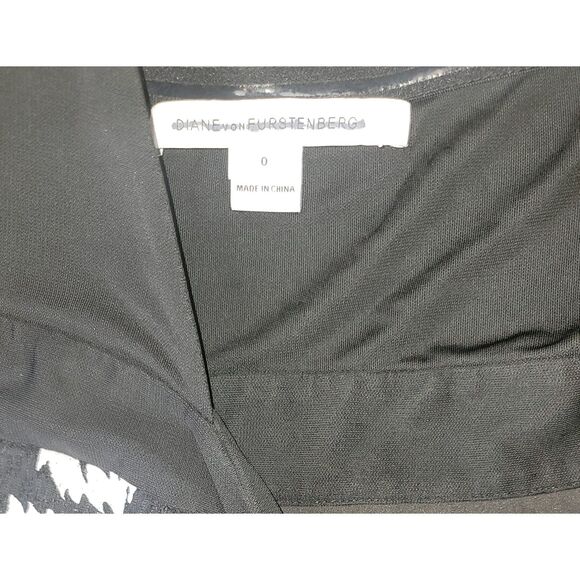 Diane Von Furstenberg Amelia Halter Wrap Around Dress, Size Women's 0 - Picture 4 of 9